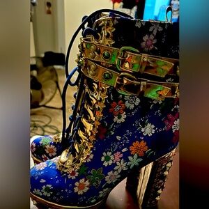 4in blue new size 11